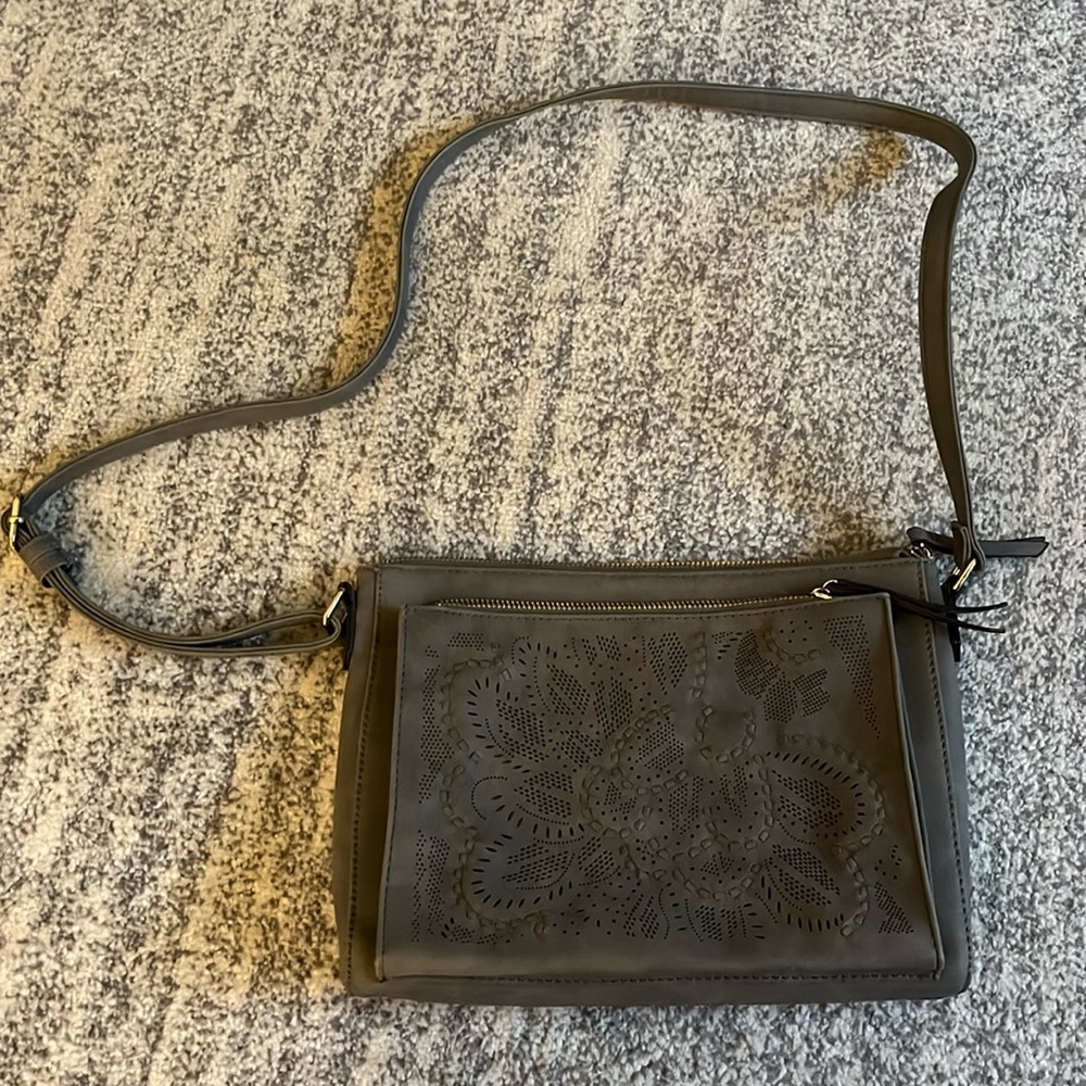 Threshold Sling Purse - Gray - Gently Used